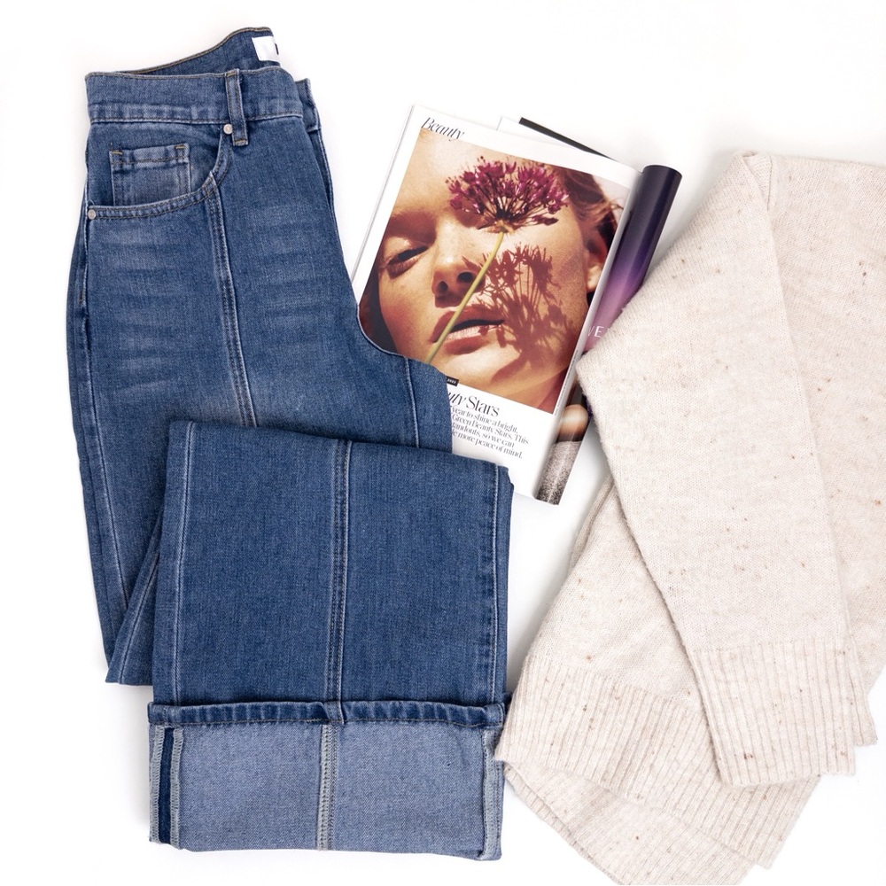 RISE . Wide Leg Cuff Jeans